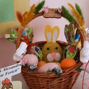 Expoziția lucrărilor consacrate Sărbătorilor Pascale